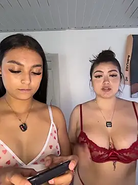 nicolexxaleja - Nicolexxaleja's free webcam - UK Sex Cams