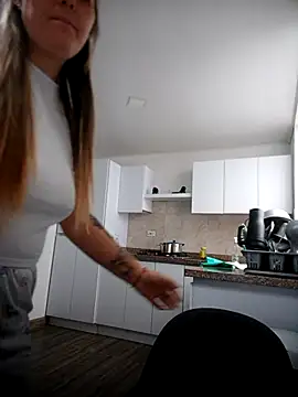 fernandar2025 (Ask my age) - Will you come Will me?🥰🥵🤤