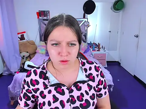 luna_analya (F teen) - show 3 fingers ass+ lush control 7 mnt