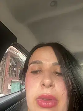 leila_moretti - Leila_moretti's free webcam - UK Sex Cams