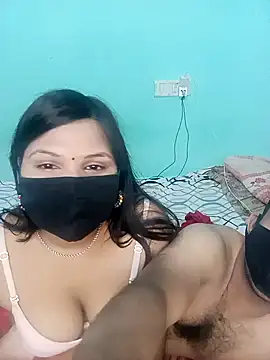 hotandsizzle (F young) - Boobs sucking