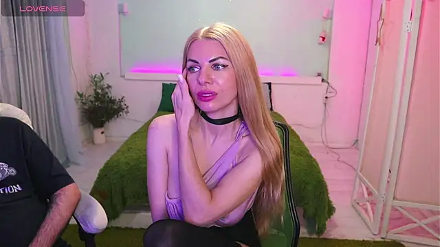 alisaaleksandr (Ask my age) - CUM ON Her Face