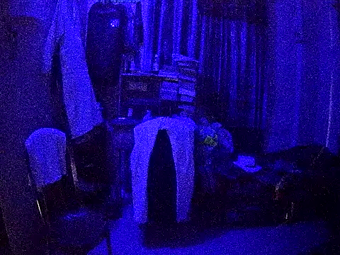 sexy_sami_69 (M twink) - Tips for full nude show