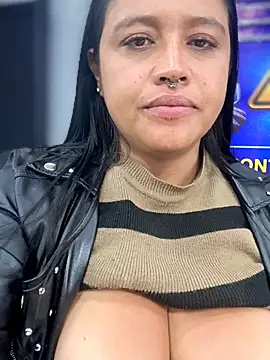 -Mia1 Live Webcam on Stripchat