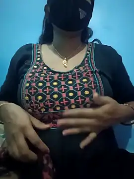 Sexyradha_