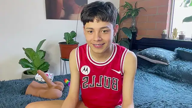 Andy_Belier23's live cam