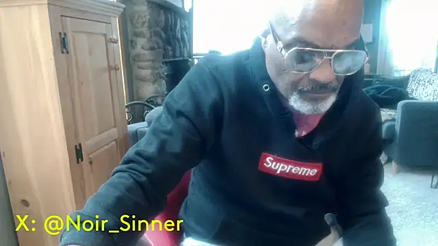 sinnernoir (M mature) - lose shirt