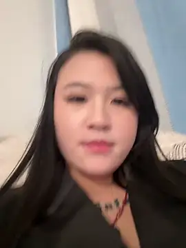 美女chunxiaoquqn在线直播
