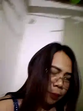 erma_joy - Erma_joy's free webcam - UK Sex Cams