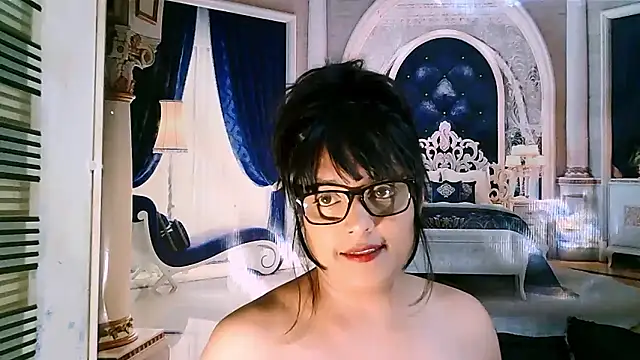 indiablackpanther - IndiaBlackPanther's free webcam - UK Sex Cams