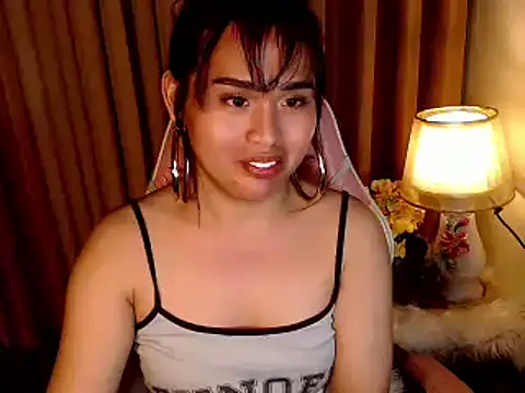 urmidnightcravingsxx - Urmidnightcravingsxx's free webcam - UK Sex Cams