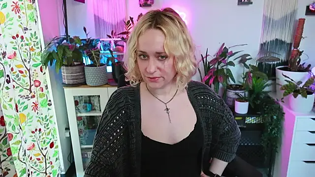 xzoeyryanx - Xzoeyryanx's free webcam - UK Sex Cams