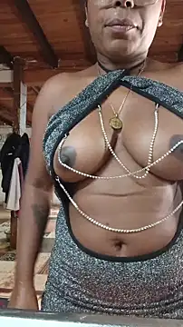 channeldelacroix (F milf) - GET NAKED