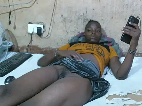 sexy-naima - SEXY-NAIMA's free webcam - UK Sex Cams