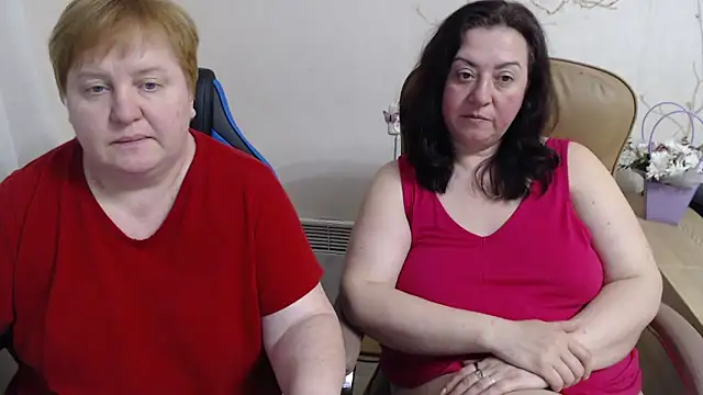 lindy-jeanie - Lindy-Jeanie's free webcam - UK Sex Cams