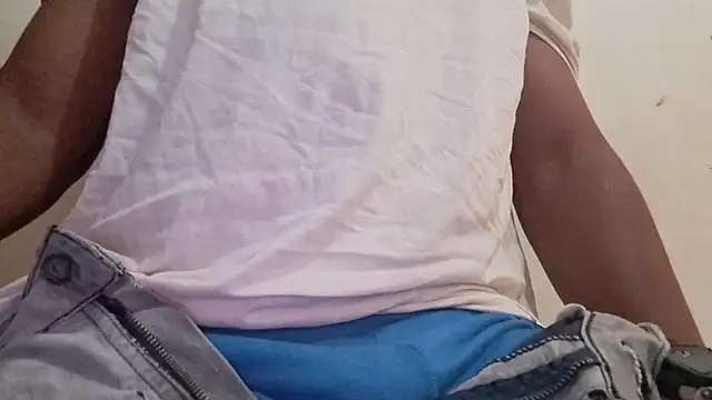 royblackbigpvt - Royblackbigpvt's free webcam - UK Sex Cams