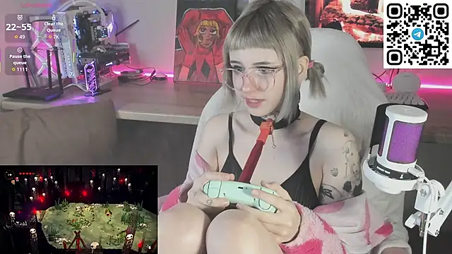 velor_velmochi - Velor_Velmochi's free webcam - UK Sex Cams