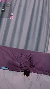 doggy_uwu19 - Doggy_uwu19's free webcam - UK Sex Cams