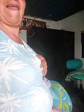 clarita_01 - Clarita_01's free webcam - UK Sex Cams