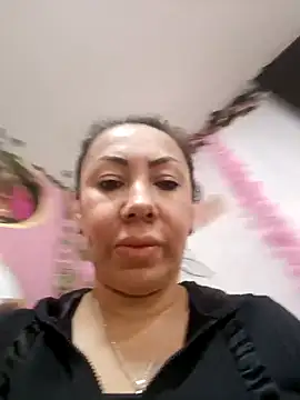 Webcam Model (coral_smitth)  is live.Free join now!