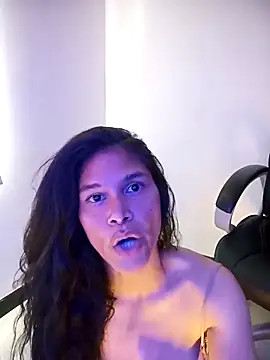 _aish_a live sex cam