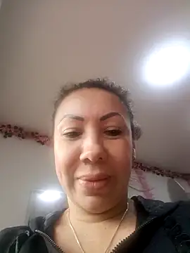 Webcam Model (coral_smitth)  is live.Free join now!