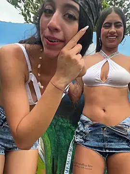 SAMY_AND_ARI live cam profile