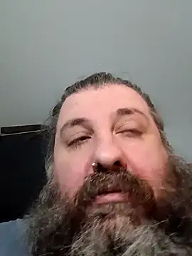 catullo14 (Ask my age) - Get off my shorts and pants