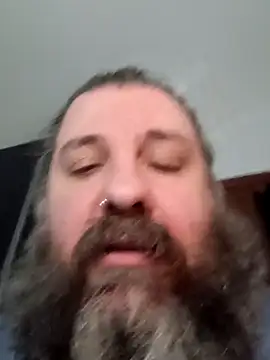 catullo14 (Ask my age) - Get off my shorts and pants