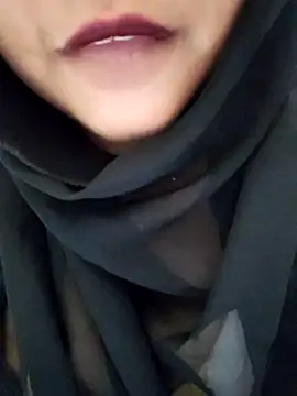 Webcam Model (Indian-Nazia)  is live.Free join now!