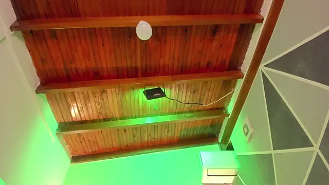 karoll014 - Karoll014's free webcam - UK Sex Cams