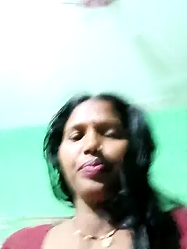 Cm_pooja webcam
