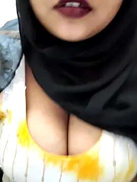 indian-nazia (F young) - Burkha show