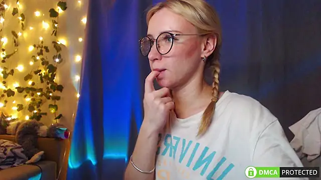 mia__jensen - Mia__Jensen's free webcam - UK Sex Cams