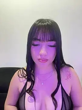 Webcam Model (Melody_rousse__) is live