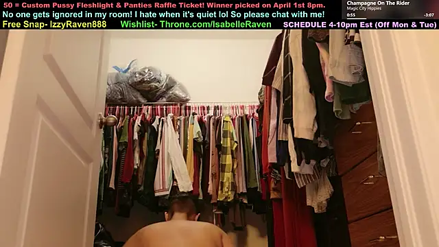IsabelleRaven webcam