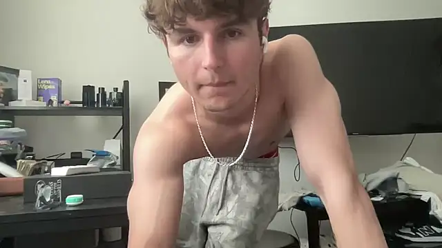 ryan_28747 (M twink) - finger ass