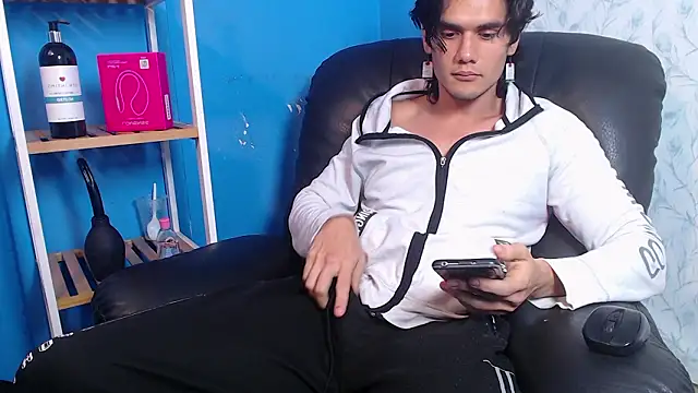 james_morrisonm - James_Morrisonm's free webcam - UK Sex Cams