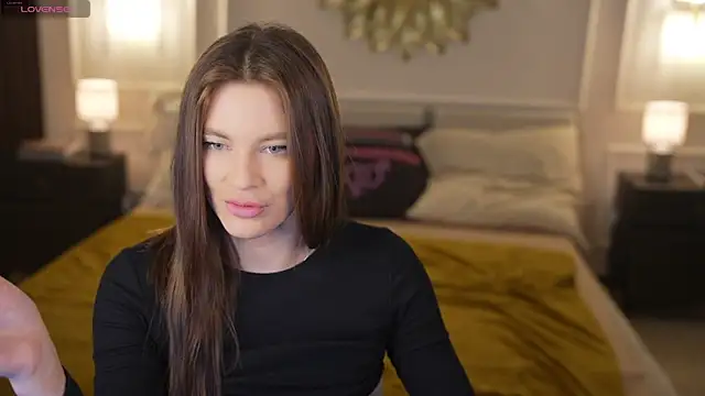 julia__star_ (F young) - naked doggy