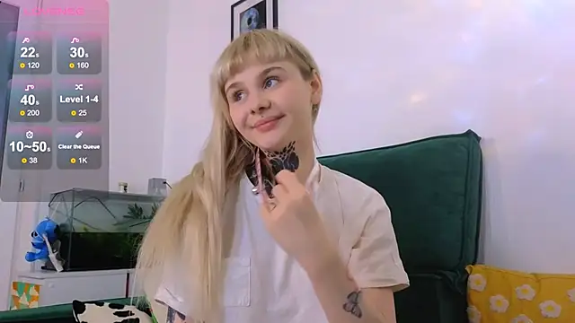 Britney_Lynch webcam