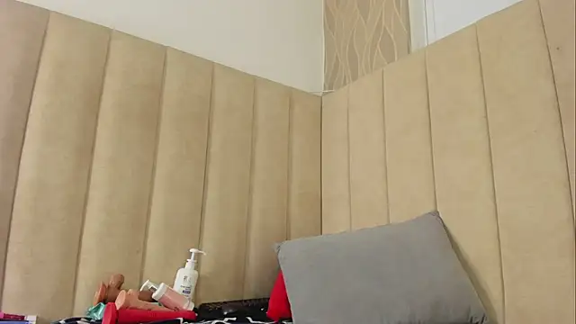 TiifanyGrey live sex cam