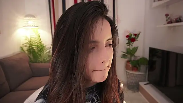 raychell_black (F young) - Shakira hot dancing