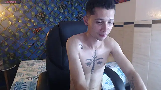 LucassSmith11 live sex cam