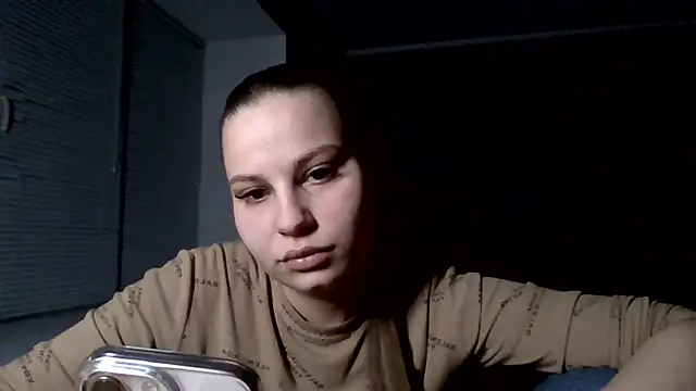 _bil_bela_ (F young) - Stand up and show your image 🍒