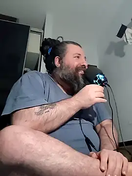 catullo14 (Ask my age) - Get off my shorts and pants