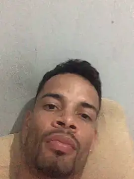 HenriquePhn live sex cam