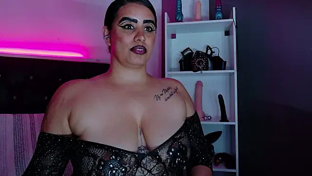 mariagaitan - MariaGaitan's free webcam - UK Sex Cams