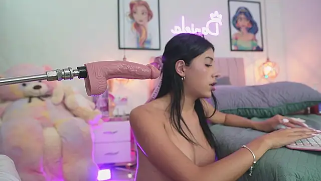 dani_parker_ Live Webcam on Stripchat