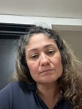 gabitetas - GabiTetas's free webcam - UK Sex Cams