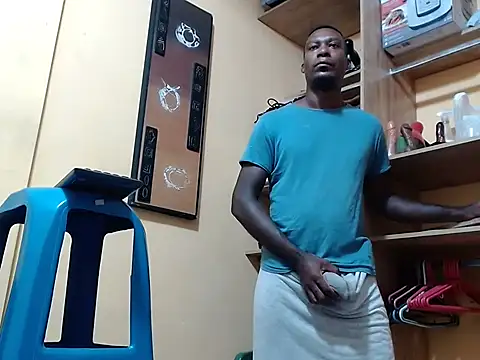 kurtbigcock - Kurtbigcock's free webcam - UK Sex Cams